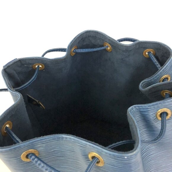 Authentic Louis Vuitton Epi Petit Noe Leather Shoulder Bag - Picture 10 of 11